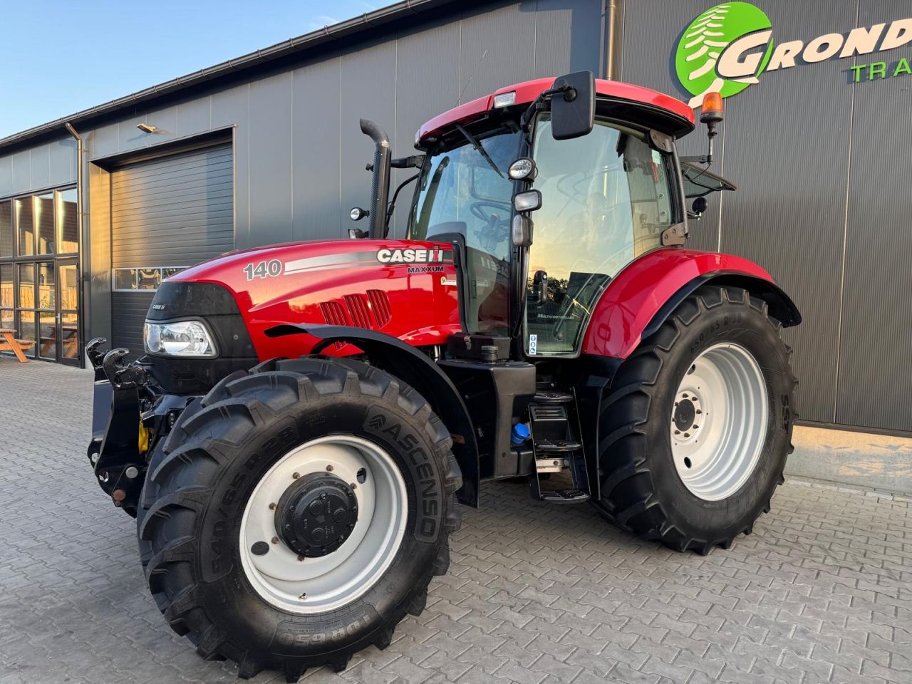 Case Maxxum 140 Multicontroller