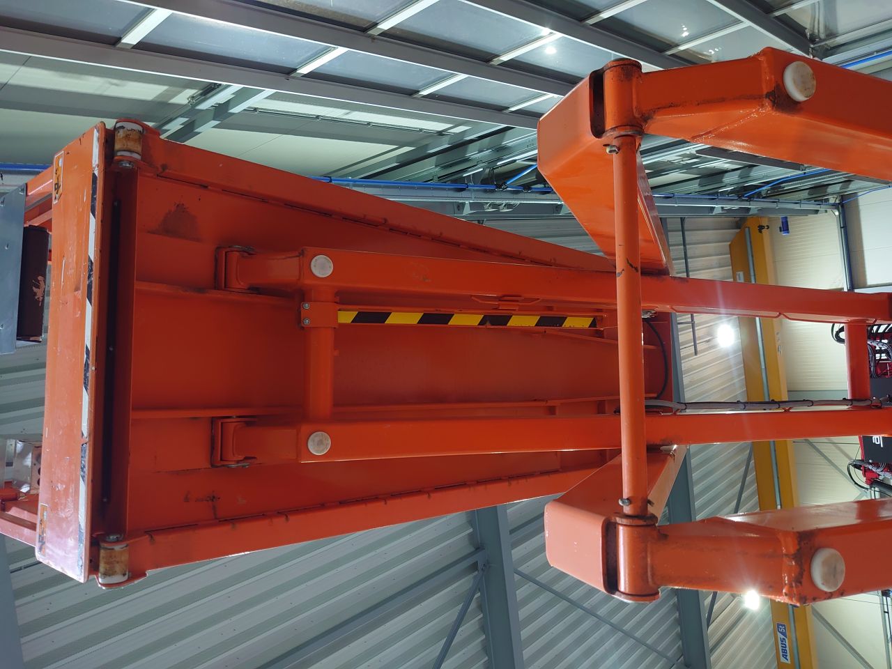 Skyjack SJ111 3220 schaarhoogwerker met nieuwe accu's