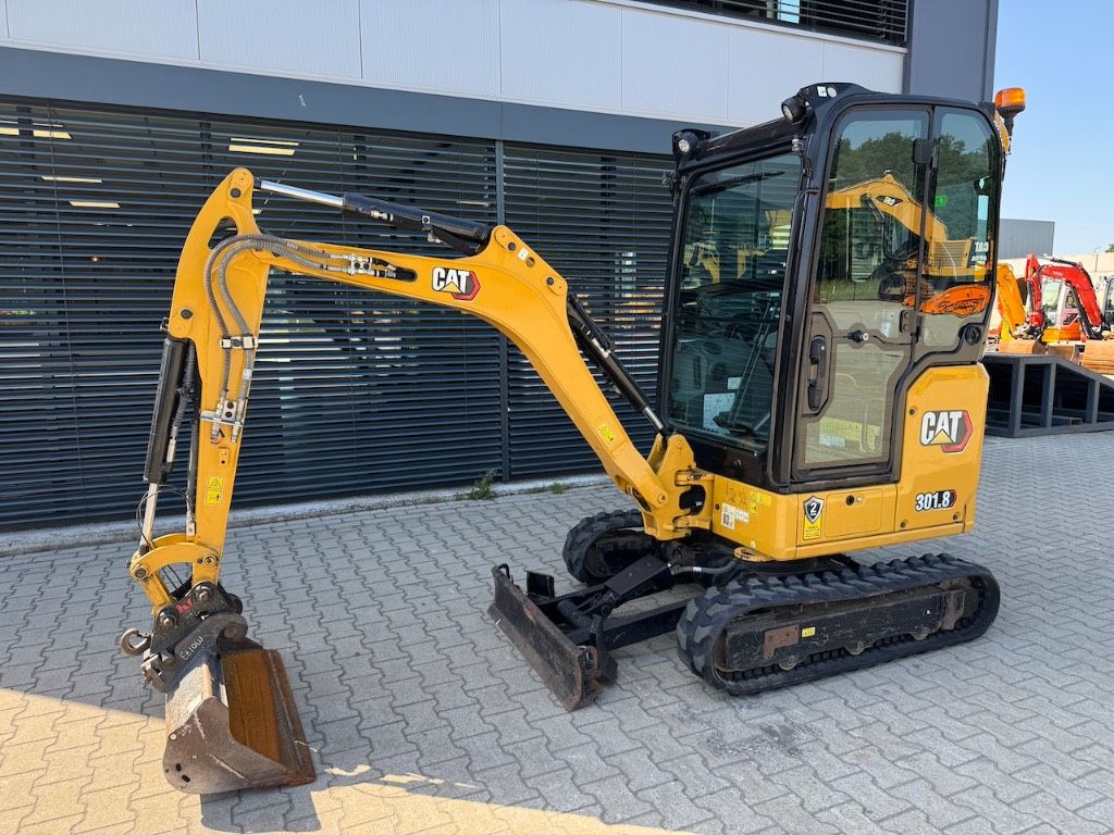 CAT 301.8