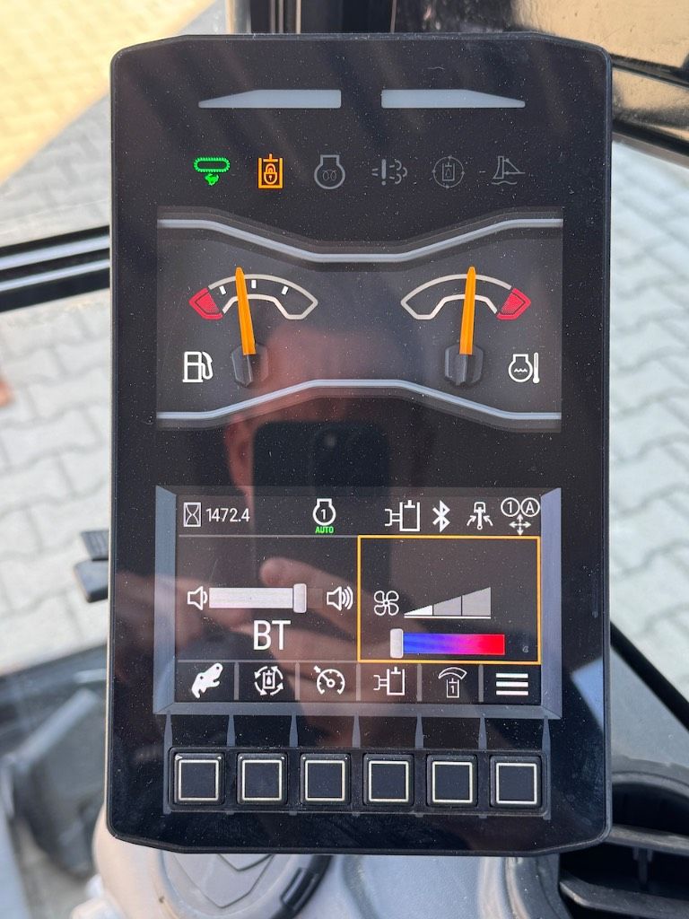 CAT 301.8