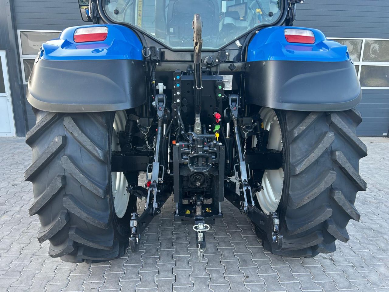 New holland T5.130 Autocommand