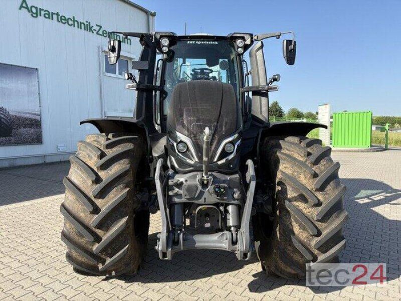 Valtra Q305