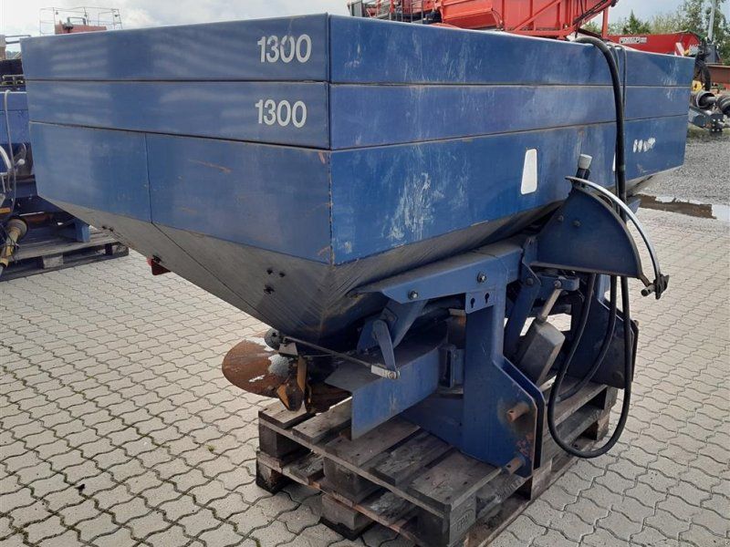 E 1000