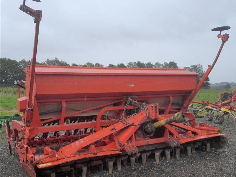 Kuhn integra 4m G II