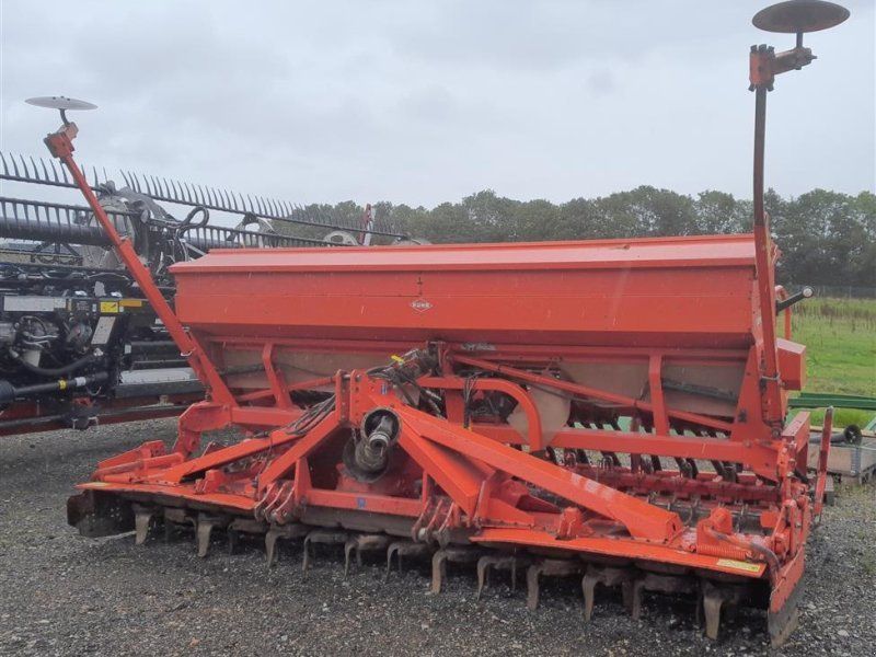 Kuhn integra 4m G II