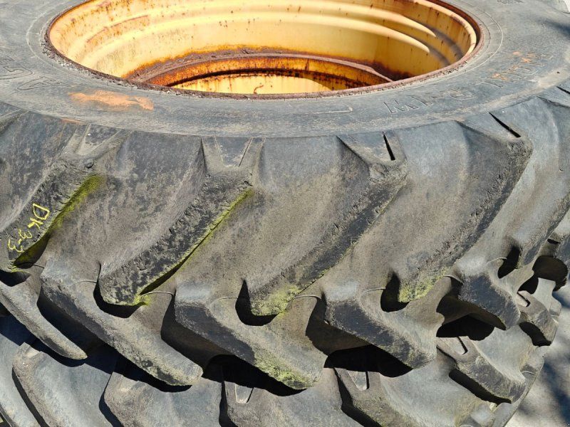 520/85R46 XXX