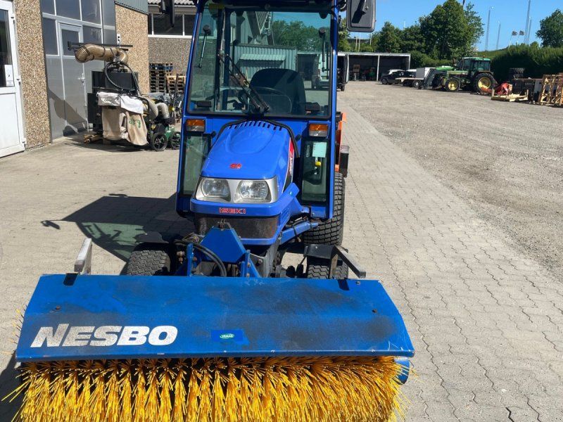 Iseki TXG 23 Traktor 4 WD TXG 23ft