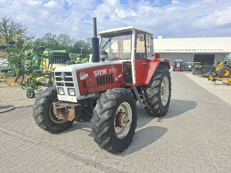 Steyr 8120 A