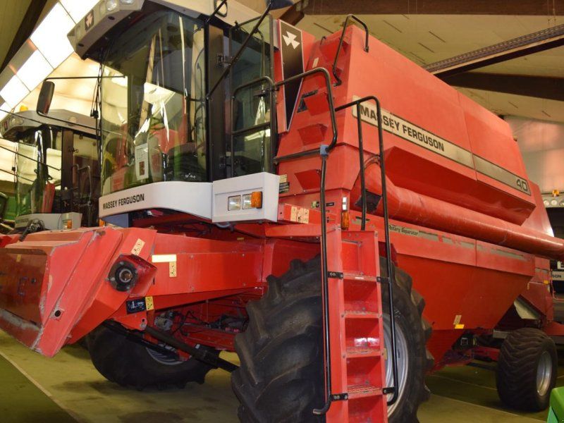 Massey Ferguson 40 RS