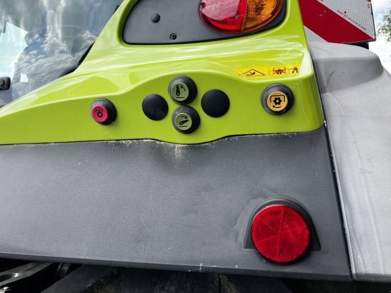 Claas ARION 550 CIS