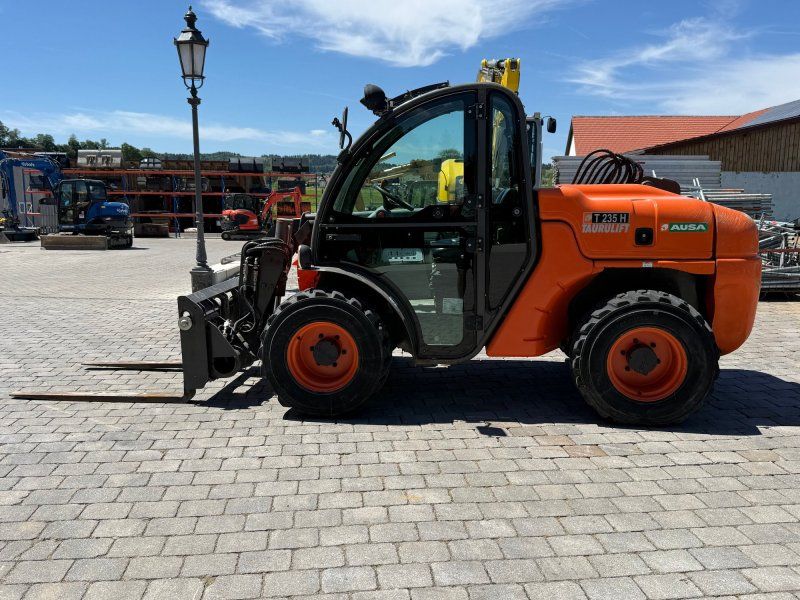 Ausa T 235H
