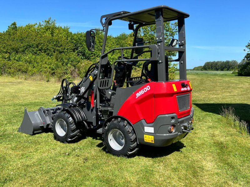 MAN 600 PLUS