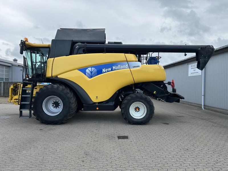 New Holland CR 980