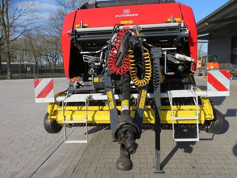 Pöttinger IMPRESS 3160 VC PRO Press-Wickelkombination