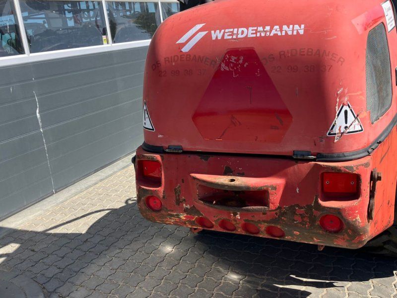 Weidemann 2070 CX50 2070 løfter 1900kg.