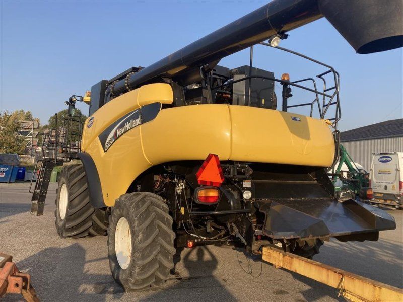 New Holland CR 980