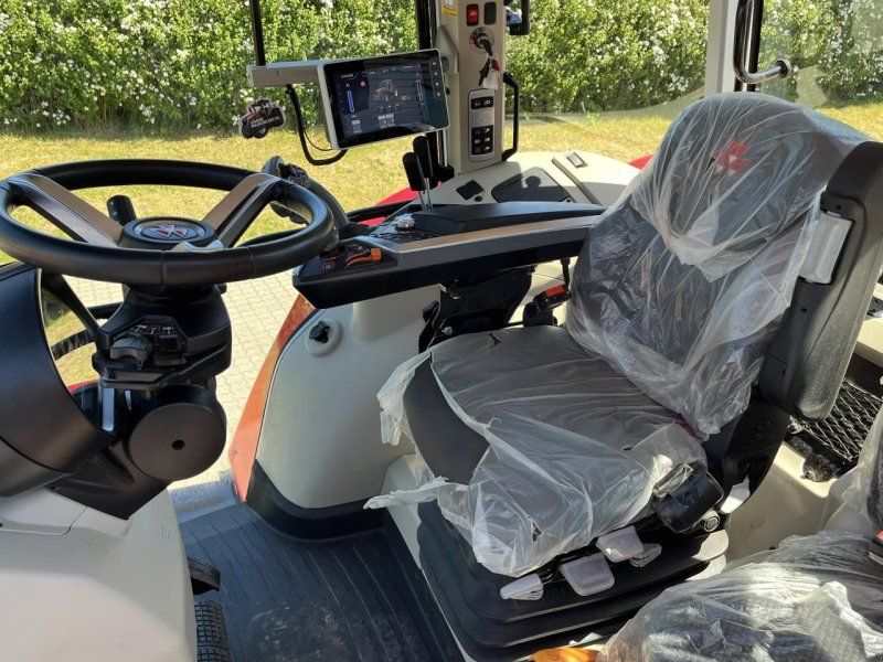 Massey Ferguson 7S 180 DYNA 6 EFFI