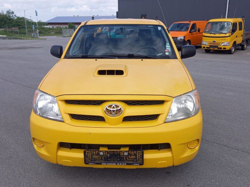 Toyota Hilux Ex.Cab. 2,5d-4d 2wd Pick up.