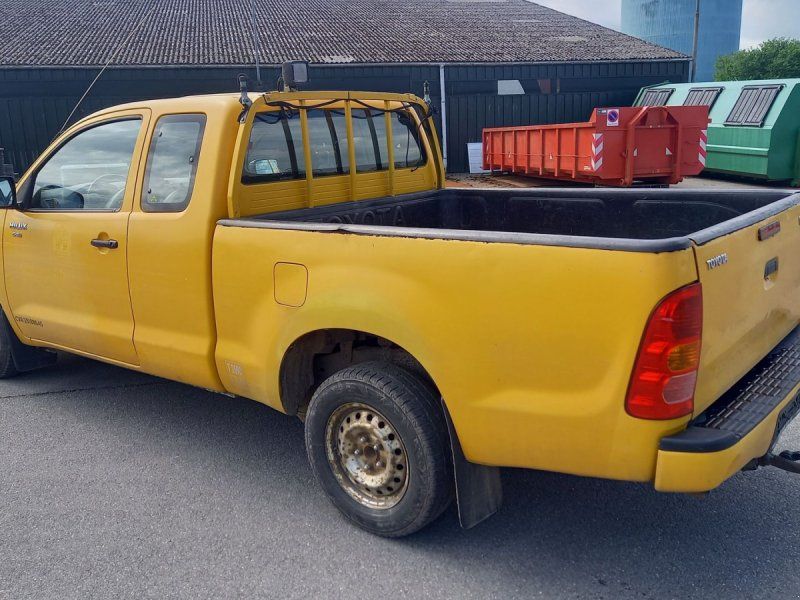 Toyota Hilux Ex.Cab. 2,5d-4d 2wd Pick up.