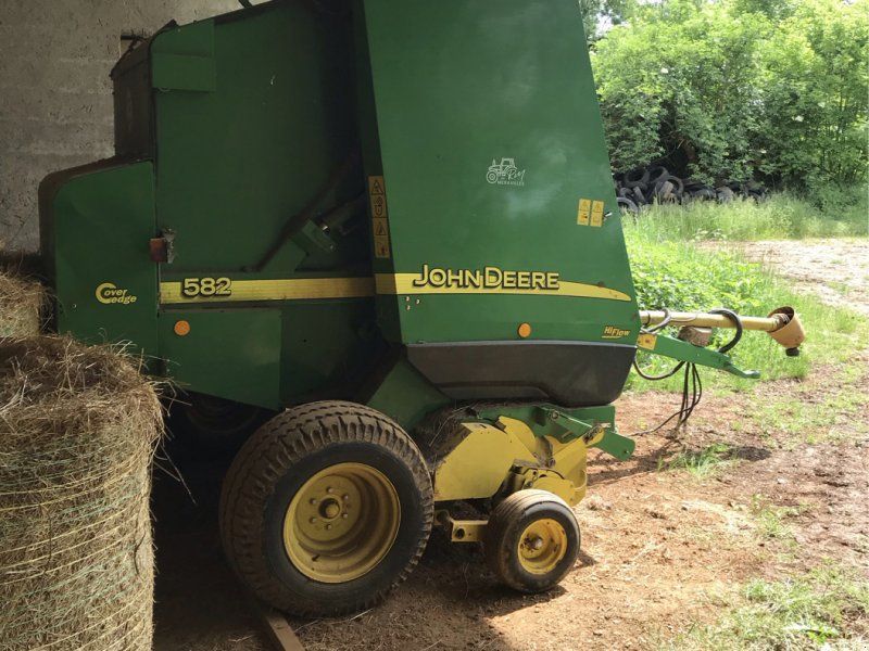 John Deere 582