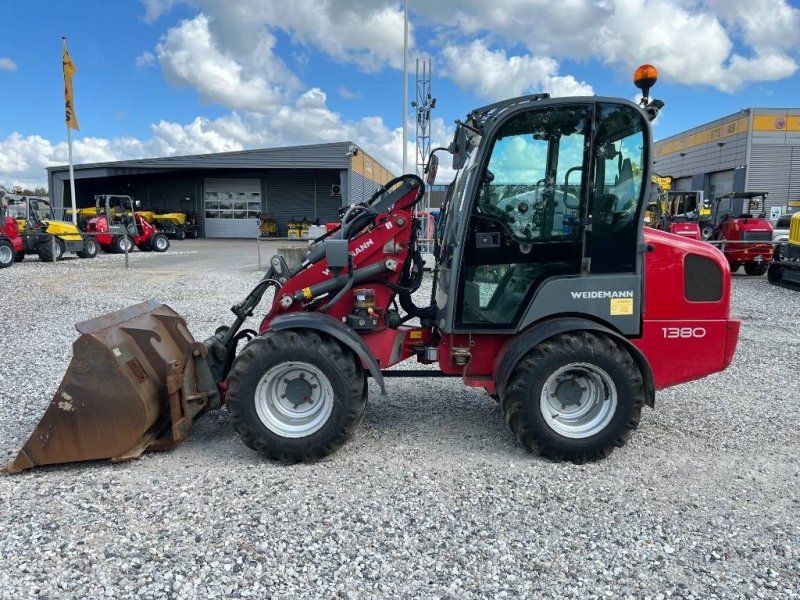 Weidemann 1380