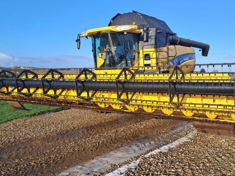 New Holland CX8080