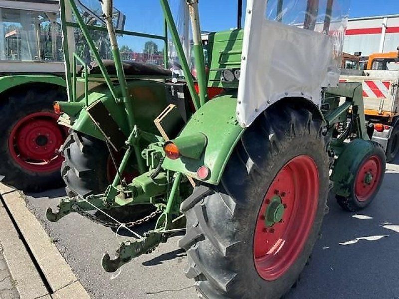 Fendt Favorit 1