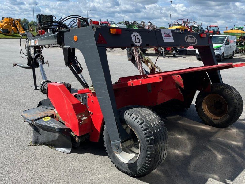 Vicon Faucheuse conditionneuse TRA 832CT