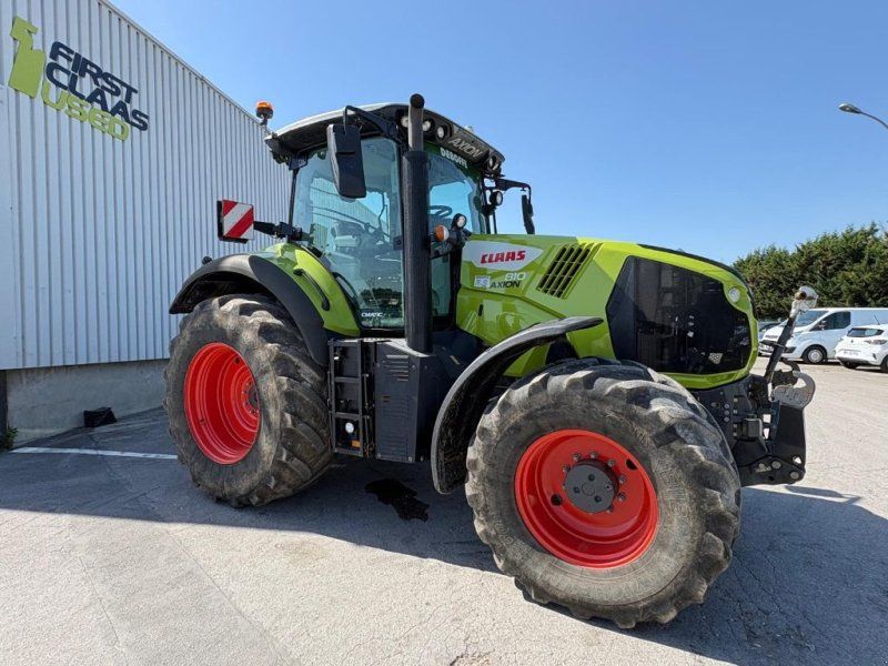 Claas AXION 810
