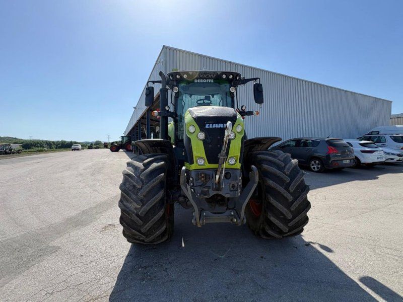 Claas AXION 810