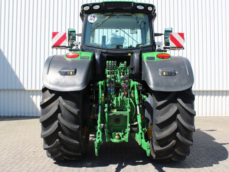 John Deere 6R 250