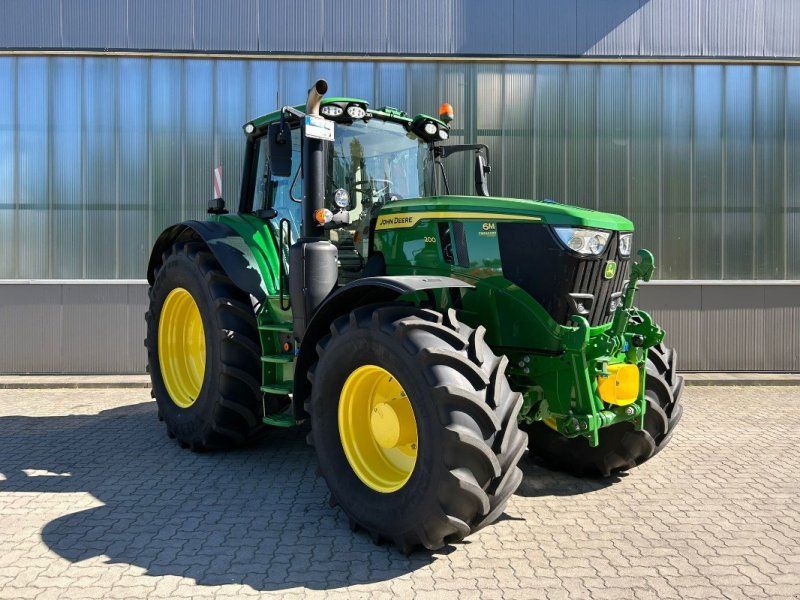 John Deere 6M 200 **MIETRÜCKLÄUFER**