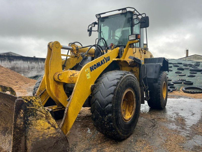 Komatsu WA 320-5