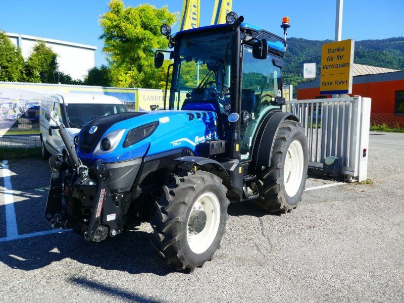 New Holland T4.110 F ROPS (Stage V)