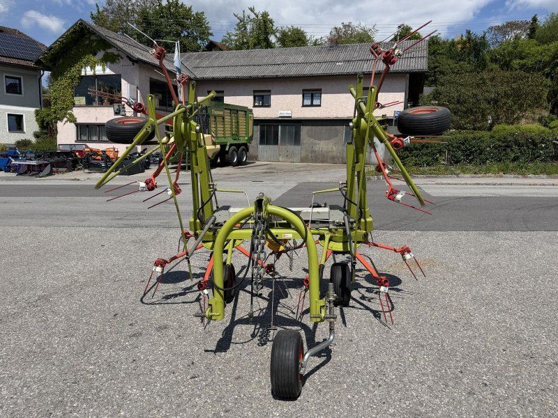 Claas VOLTO  550 HR