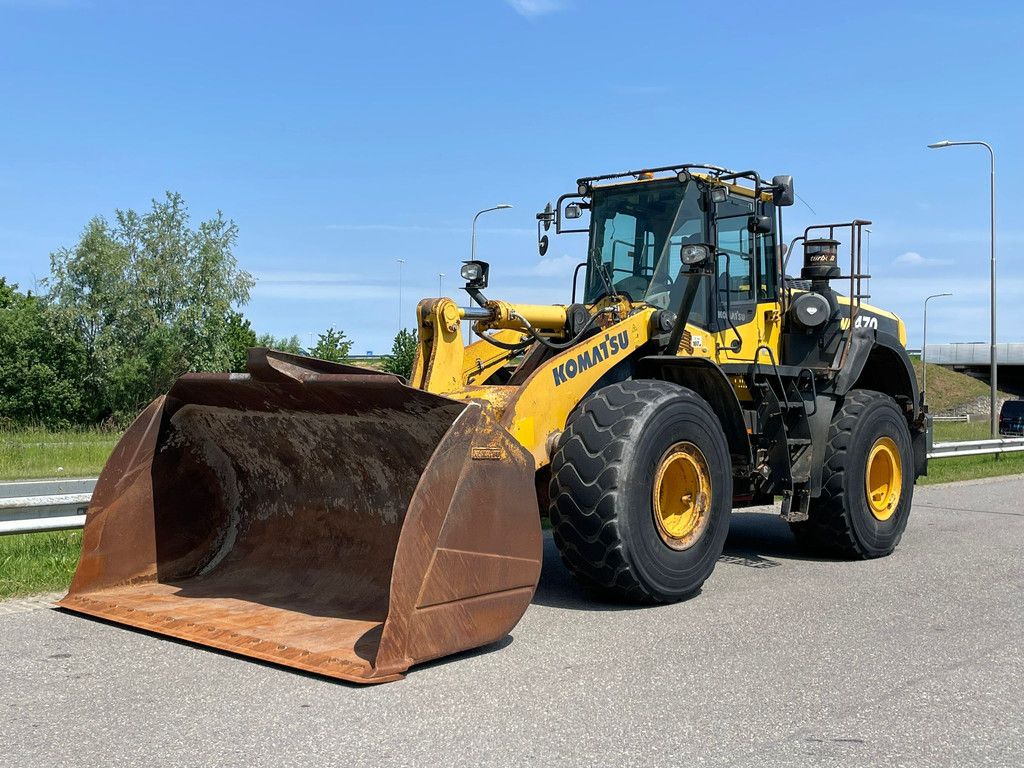 Komatsu WA470-8