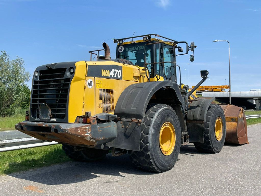 Komatsu WA470-8