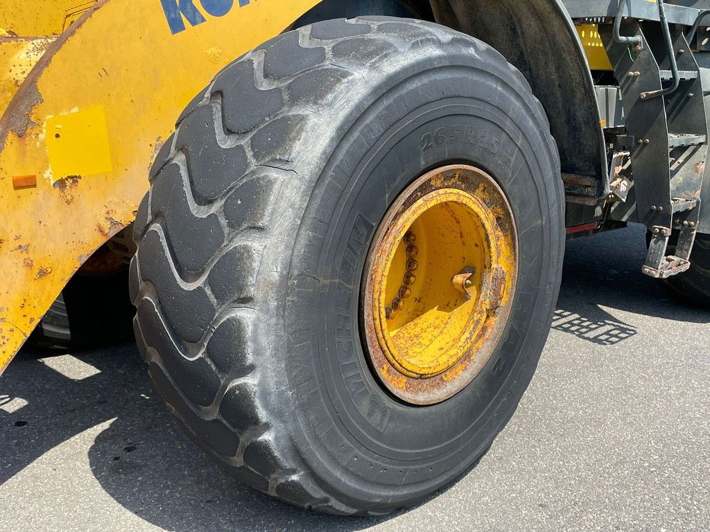 Komatsu WA470-8