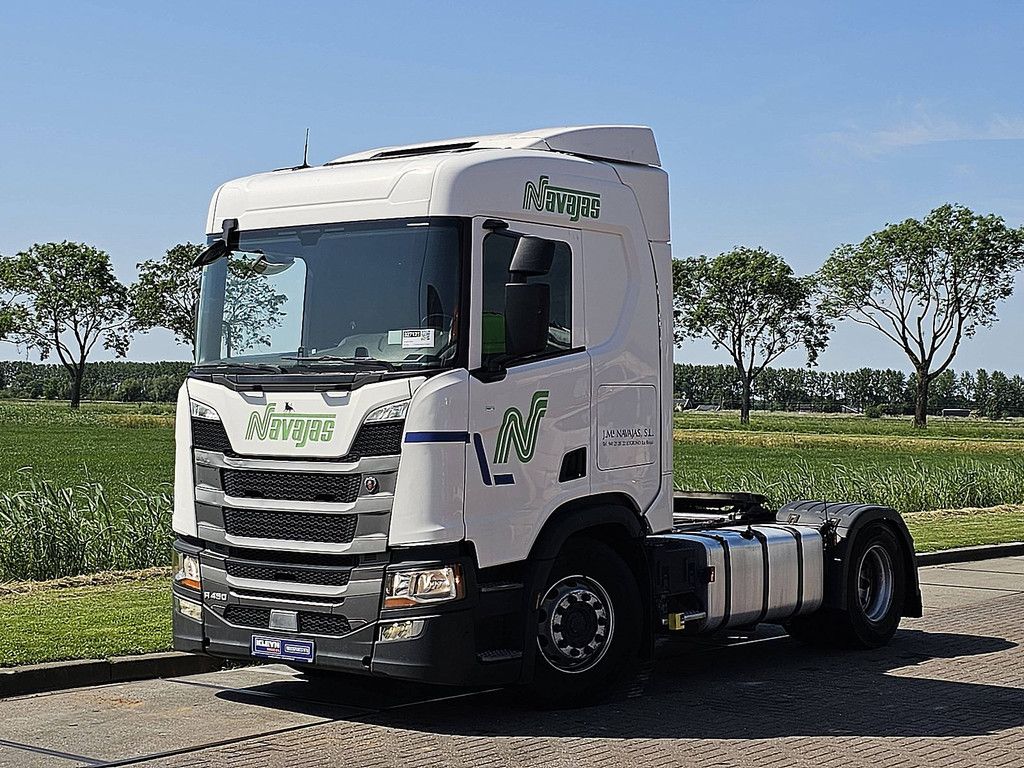 SCANIA R450