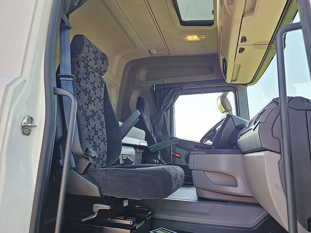 SCANIA R450