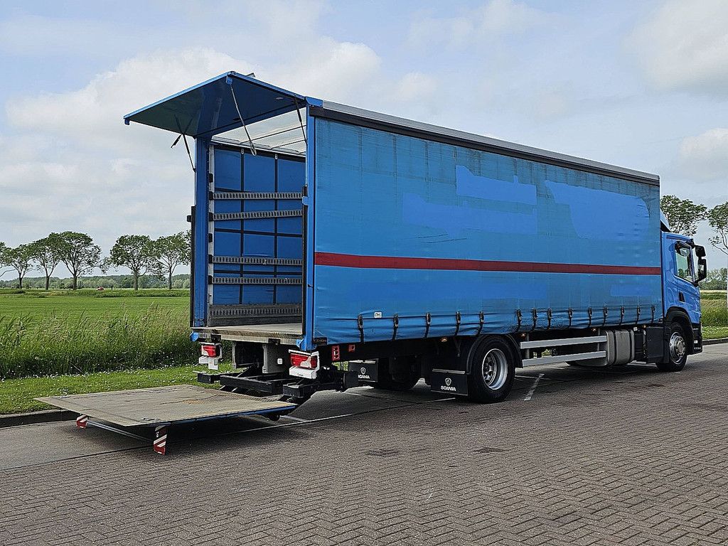 SCANIA P250 19.5t airco lift