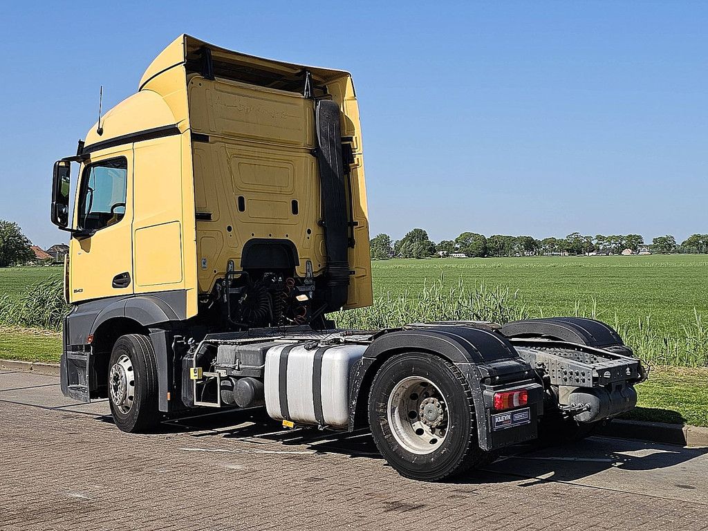 MERCEDES-BENZ ACTROS 1843