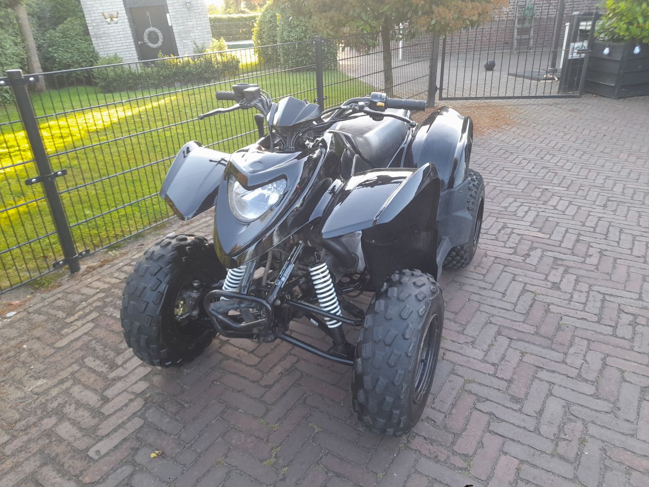 Polaris Phoenix Quad 200cc BJ2022