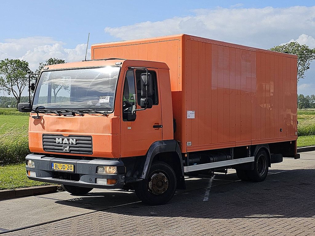 M.A.N. 8.160 L2000