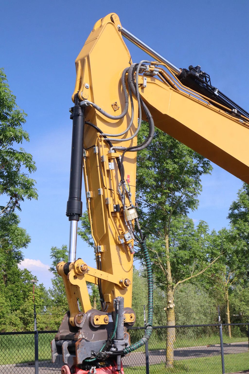 Caterpillar 325 F LCR | ROTOTILT | BUCKET