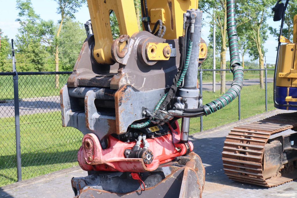 Caterpillar 325 F LCR | ROTOTILT | BUCKET