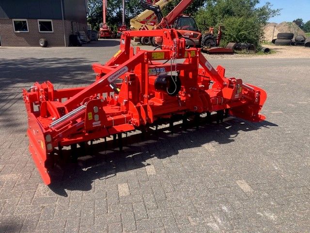 Nieuwe MASCHIO DM-classic 3000 SCM rotorkopeg met werkbreedte 3m
