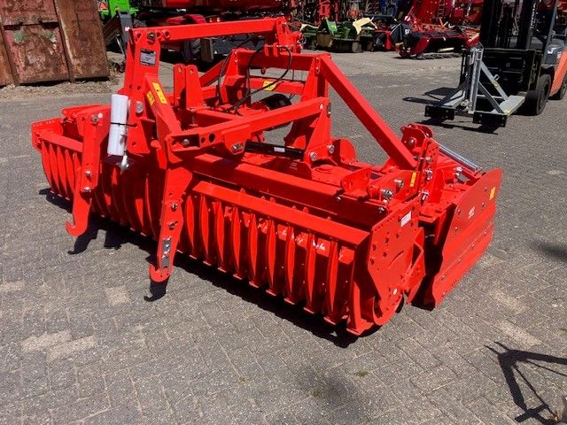 Nieuwe MASCHIO DM-classic 3000 SCM rotorkopeg met werkbreedte 3m