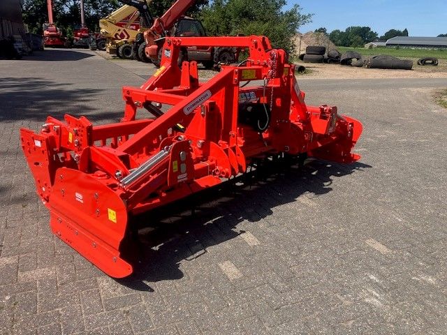 Nieuwe MASCHIO DM-classic 3000 SCM rotorkopeg met werkbreedte 3m