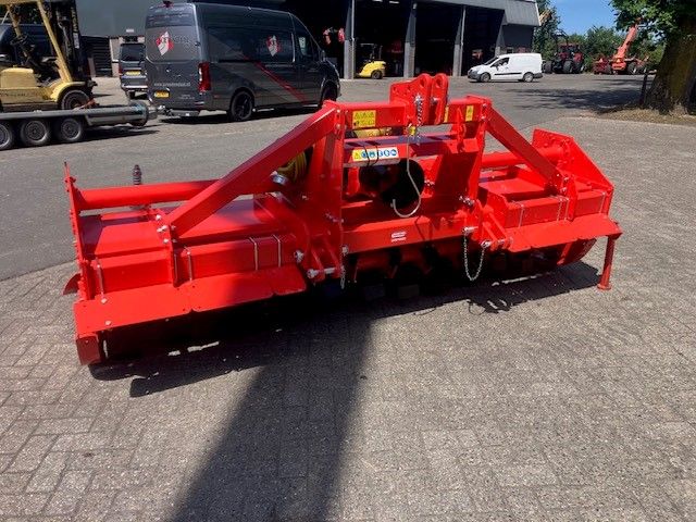 Nieuwe MASCHIO SC280 bodemfrees met werkbreedte van 2,8 m